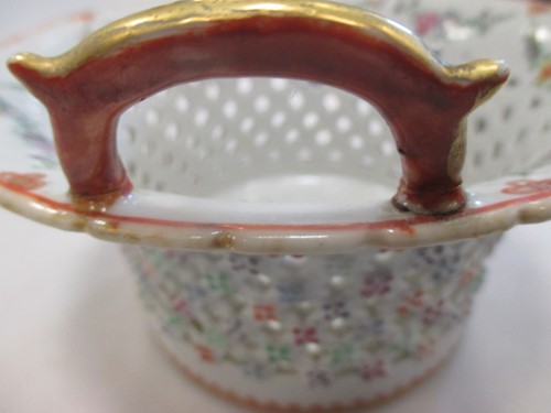 Lot 41 - An 18th century Chinese famille rose pierced...