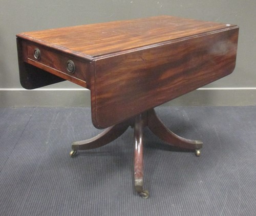 Lot 316 - A late Georgian mahogany drop leaf breakfast...