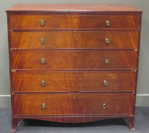 Lot 338 - A Georgian mahogany straight fronted chest of...