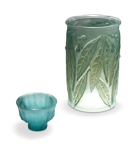 Lot 3 - Laurier, an R. Lalique opalescent and blue stained glass vase