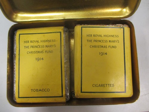 Lot 140 - A Princess Mary Christmas 1914 gift box with...