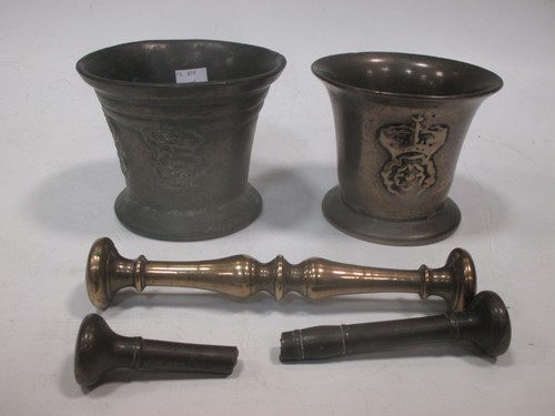 Lot 80 - An antique bronze mortar decorated with a...