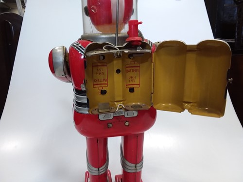 Lot 64 - A Daiya for Cragstan Tinplate Battery operated...