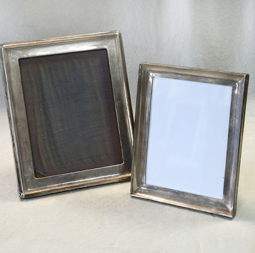 Lot 483 - Chester - A George V silver fronted and easel backed photograph frame, and another