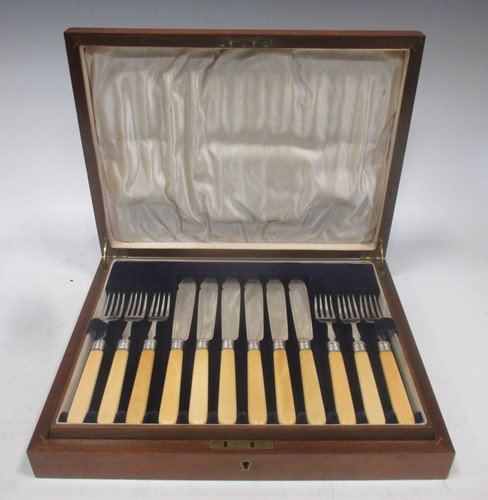 Lot 206 - Cased EPNS fish knives and forks for twelve