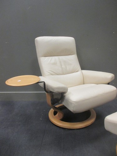 Lot 361 - An EKORNES "stressless" leather recliner with...