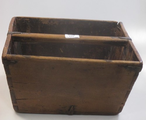 Lot 155 - A Chinese wooden rice carrier 17 x 33 x 34cm
