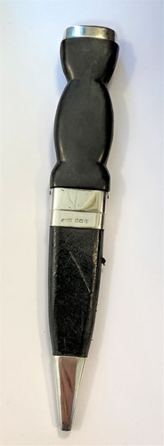 Lot 324 - A George V silver mounted  Sgian Dubh
