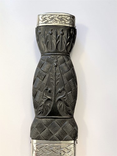Lot 324 - A George V silver mounted  Sgian Dubh