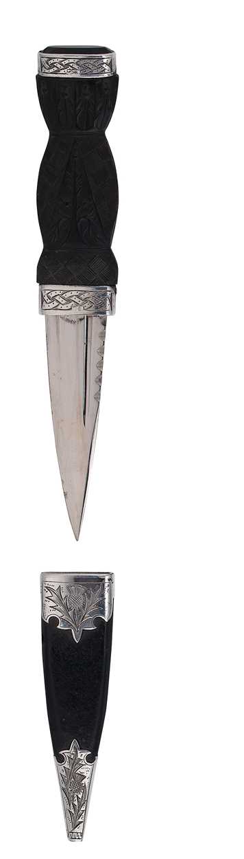 Lot 324 - A George V silver mounted  Sgian Dubh