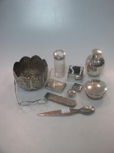 Lot 408 - A collection of silver including 2 pill boxes,...