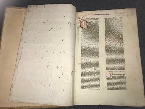 Lot 88 - BIBLIA LATINA.