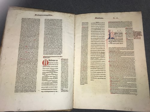 Lot 88 - BIBLIA LATINA.