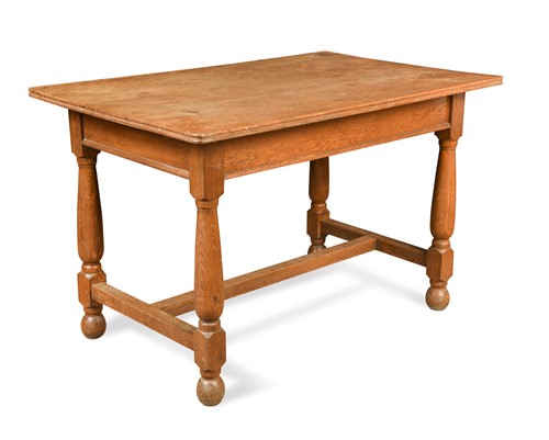 Lot 118 - A Cotswold School oak table