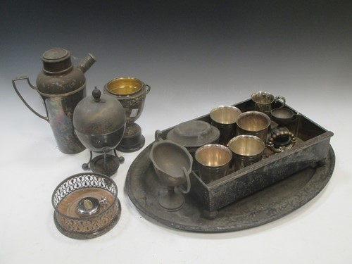 Lot 207 - A large quantity of silver plated items,...