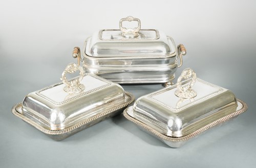 Lot 361 - An Old Sheffield Plate entrée dish & warming bath together with a pair of OSP entrée dishes