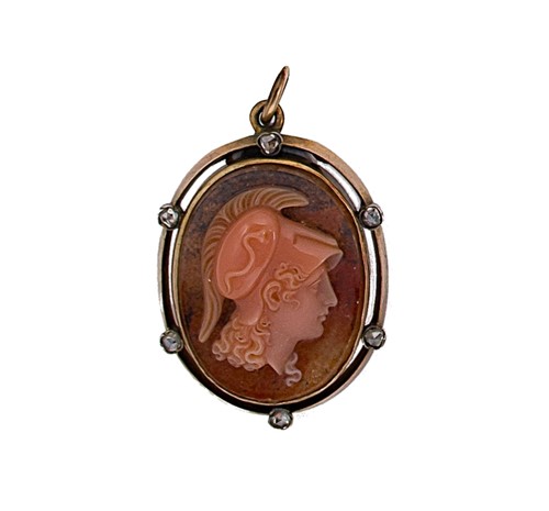 Lot 11 - A Victorian hardstone and coral cameo pendant