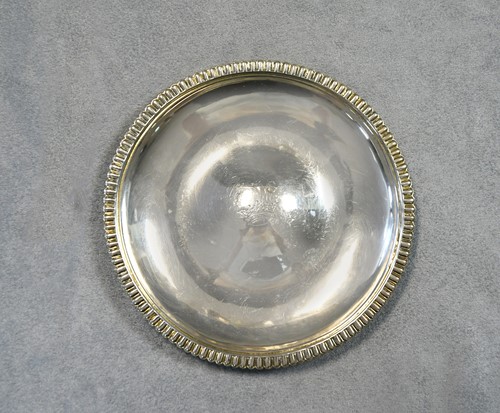 Lot 490 - Edinburgh - A 19th century parcel gilt silver wine funnel stand