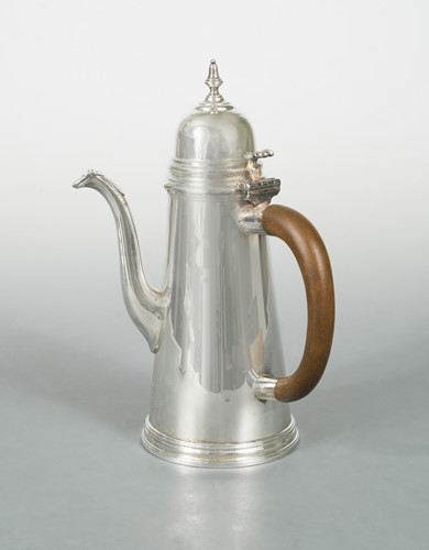 Lot 468 - A mid-20th century silver coffee pot
