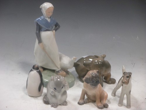 Lot 44 - Various Royal Copenhagen figures to include...