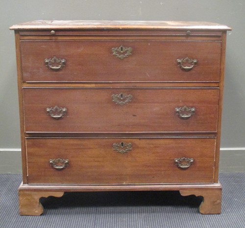 Lot 387 - A George III mahogany three drawer chest with...