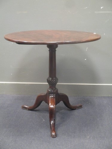 Lot 370 - George III mahogany tripod table (cracked top)...