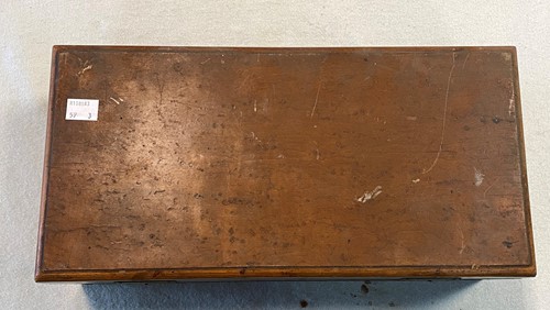 Lot 121 - A wooden table cigar box (NOT a humidor),...