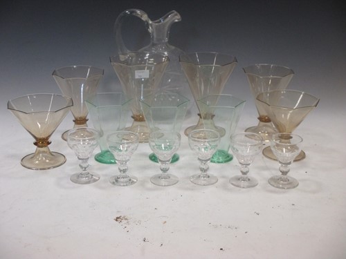 Lot 31 - A quantity of various glassware to include...