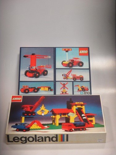 Lot 77 - A Lego D360 1974 and unopened and another of...