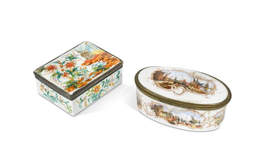 Lot 552 - A Continental enamelled table snuff box, 18th century