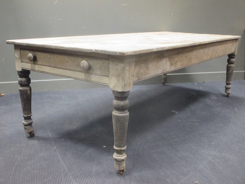 Lot 401 - A Victorian country house large pine kitchen...