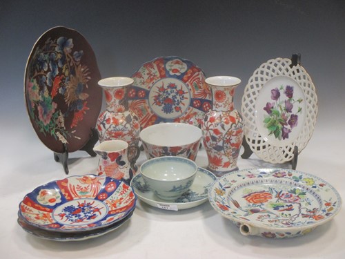 Lot 157 - A Nanking cargo bowl and plate together with a...