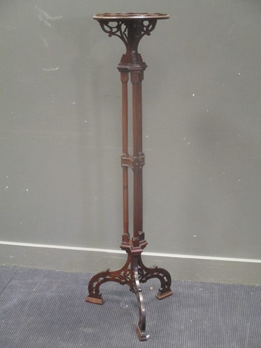 Lot 563 - Mahohany Torchere, 140cm x 32cm