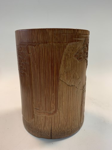 Lot 139 - A Chinese finely carved bamboo brush pot, probably late Ming/ Qing Dynasty