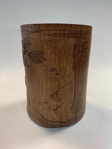 Lot 139 - A Chinese finely carved bamboo brush pot, probably late Ming/ Qing Dynasty