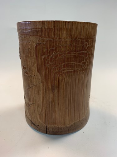 Lot 139 - A Chinese finely carved bamboo brush pot, probably late Ming/ Qing Dynasty