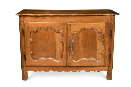 Lot 529 - A French walnut chest, 19th century