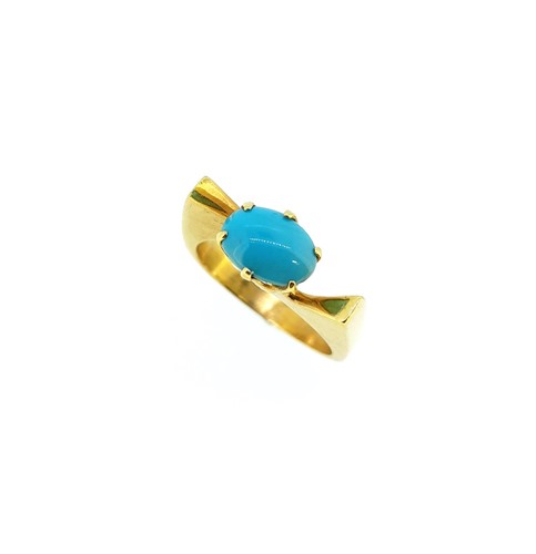 Lot 62 - A modern turquoise dress ring