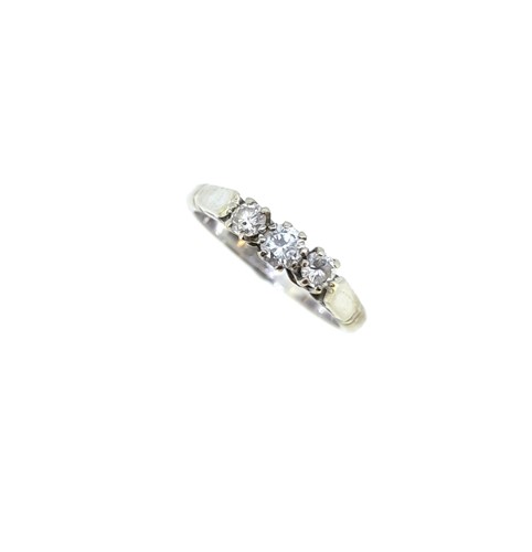 Lot 232 - A three stone diamond ring