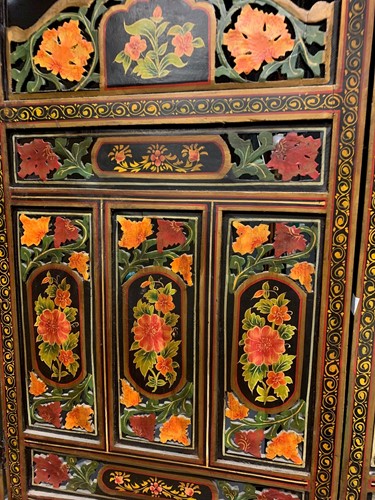 Lot 529 - Chinese screen in four segments, each 51cm...