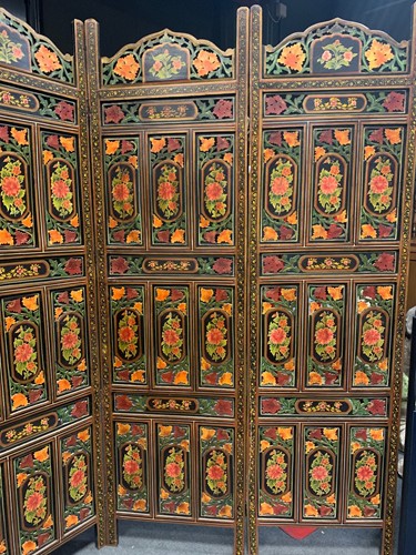 Lot 529 - Chinese screen in four segments, each 51cm...