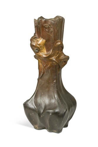 Lot 183 - An Art Nouveau bronzed spelter vase