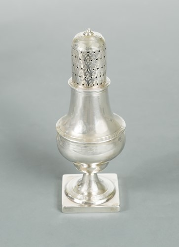 Lot 395 - A George III 18th century silver caster