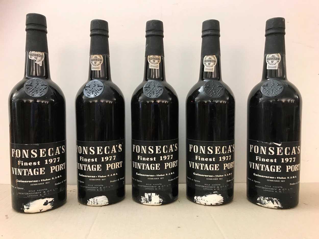 Lot 202 - Fonseca vintage port 1977