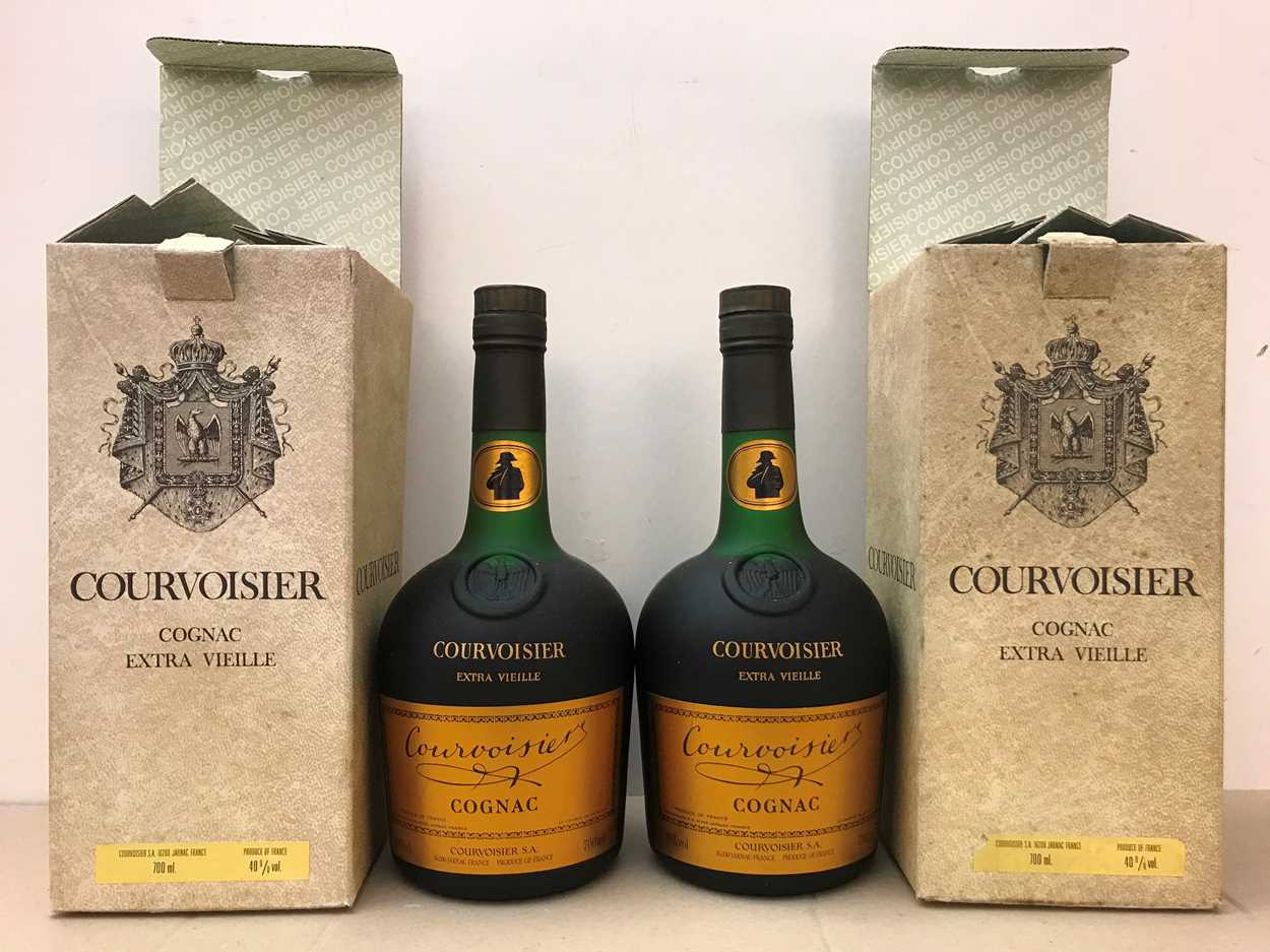 Lot 308 - Courvoisier Extra Vieille cognac