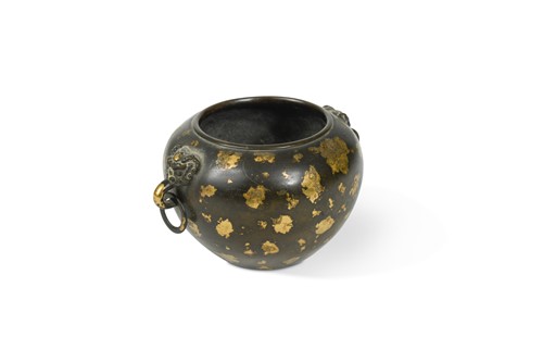 Lot 370 - A Chinese gold-splashed bronze small bowl, Qing Dynasty, 17th/early18th century