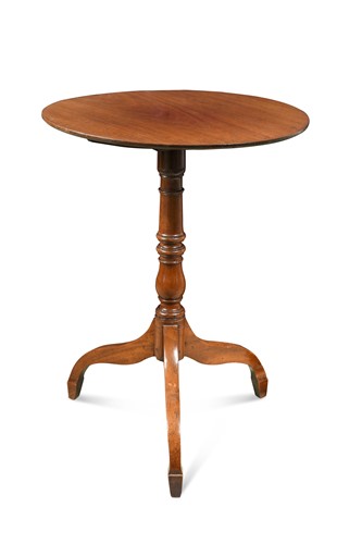 Lot 512 - A Regency mahogany tilt-top tripod table