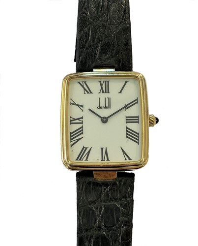 Lot 273 - Alfred Dunhill - A gentleman's vermeil wristwatch