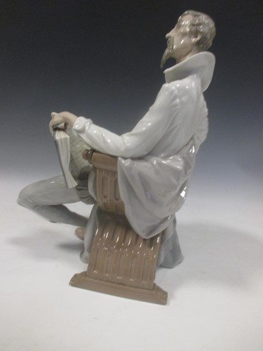 Lot 14 - A large Lladro figure of Don Quixote, 30cm high