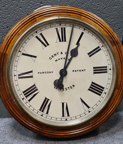 Lot 346 - Gent & Co Parsons' Patent slave clock, 30cm...
